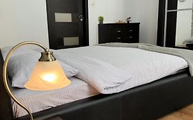 Ada'S Luxury Apartment - Old City